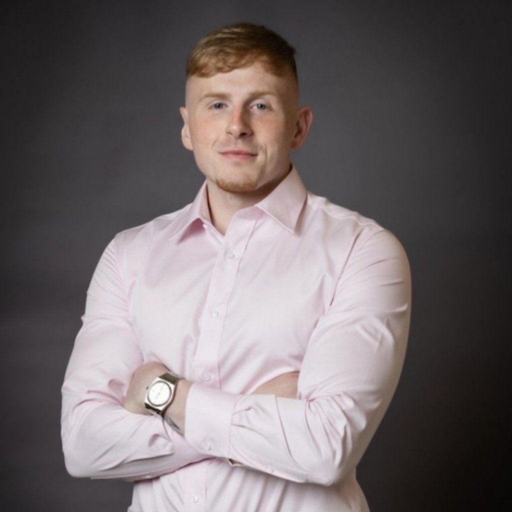 Ethan - Account Manager